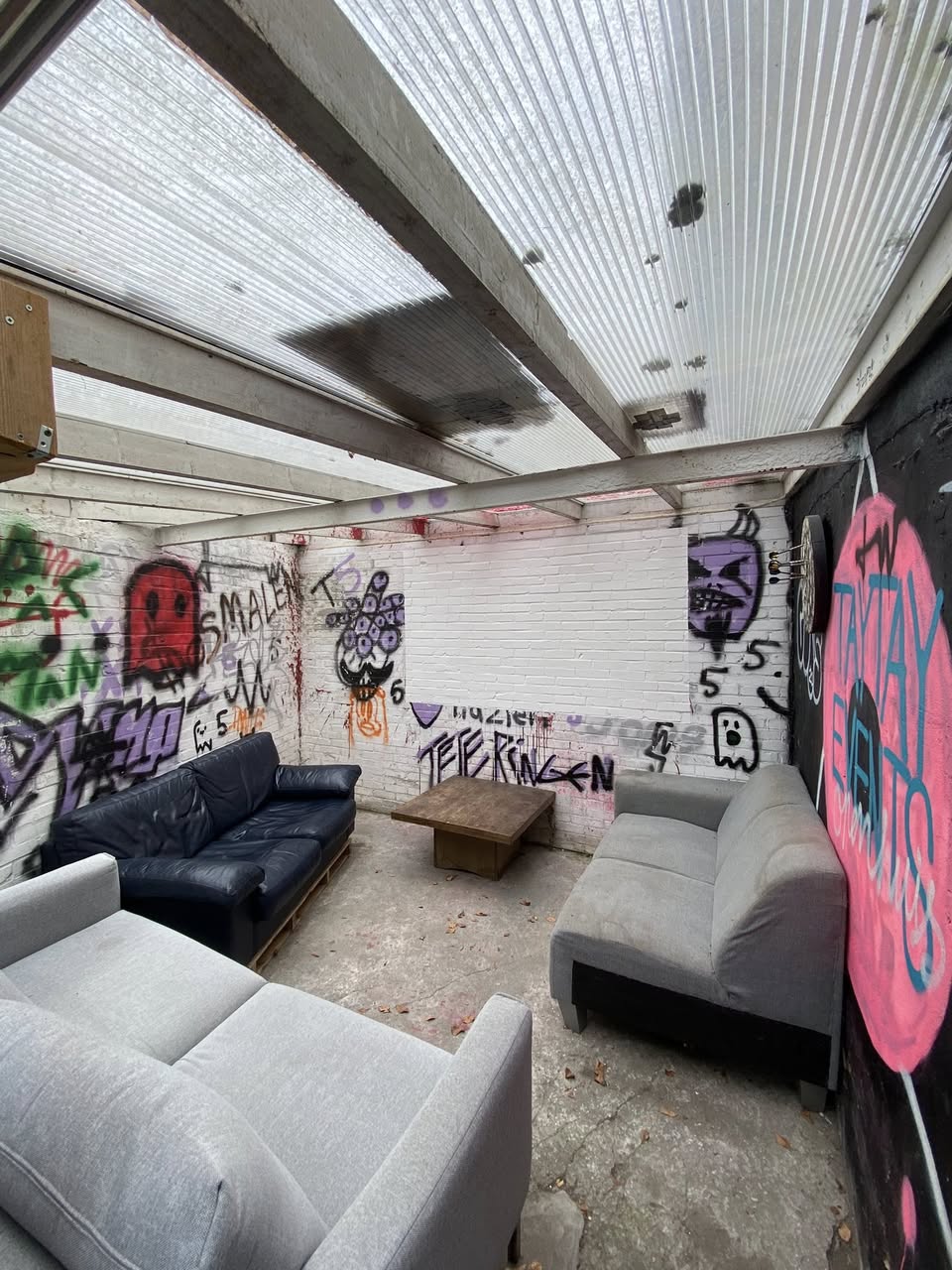 Bekijk foto 1/5 van room in Breda