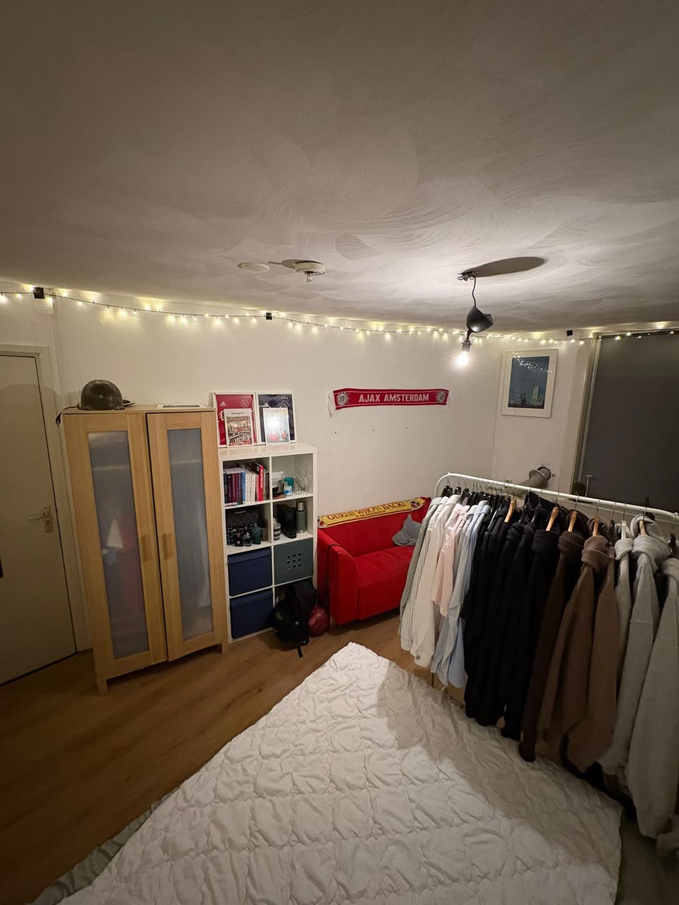 Bekijk foto 1/4 van room in Nijmegen