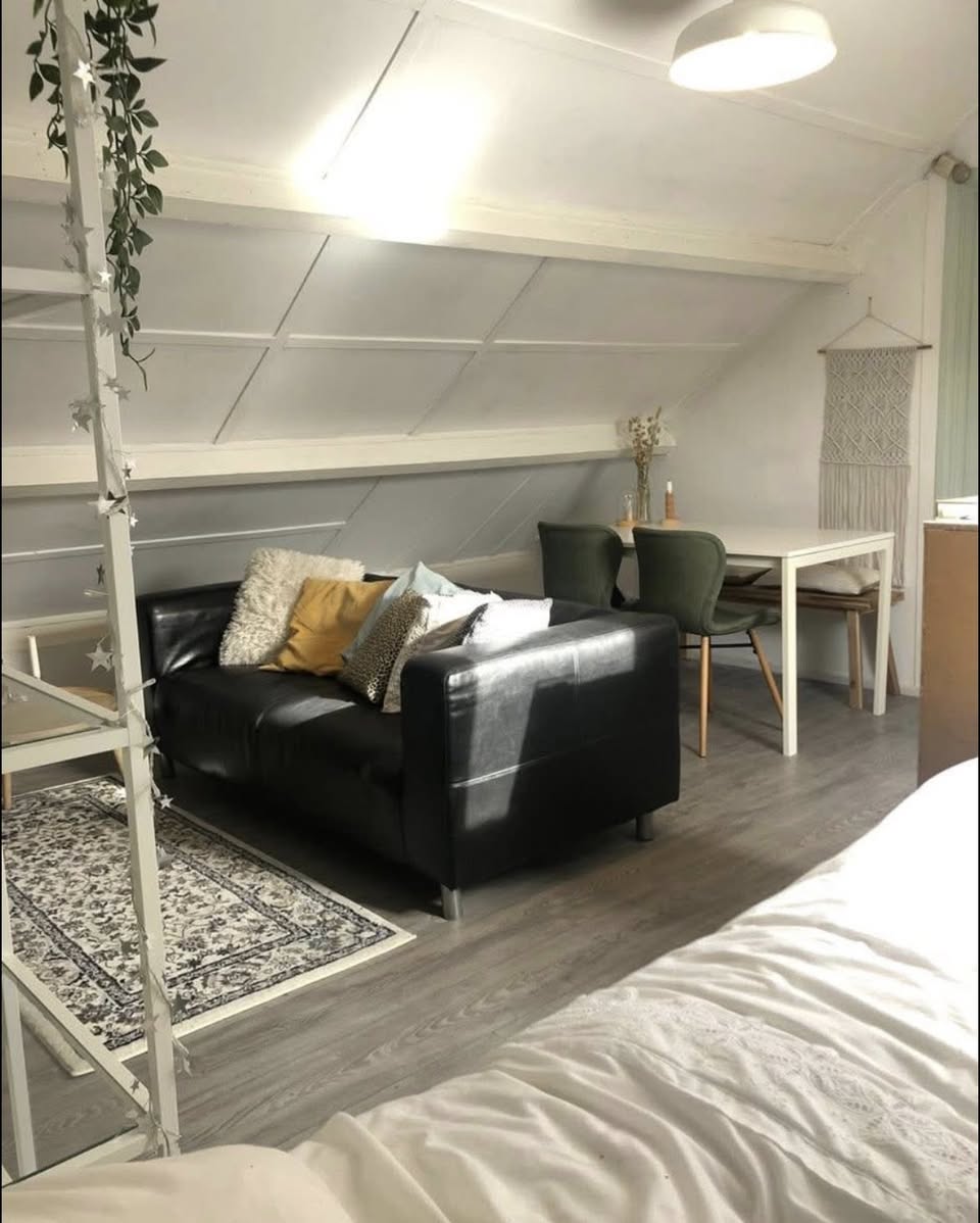 Bekijk foto 1/5 van room in Nijmegen