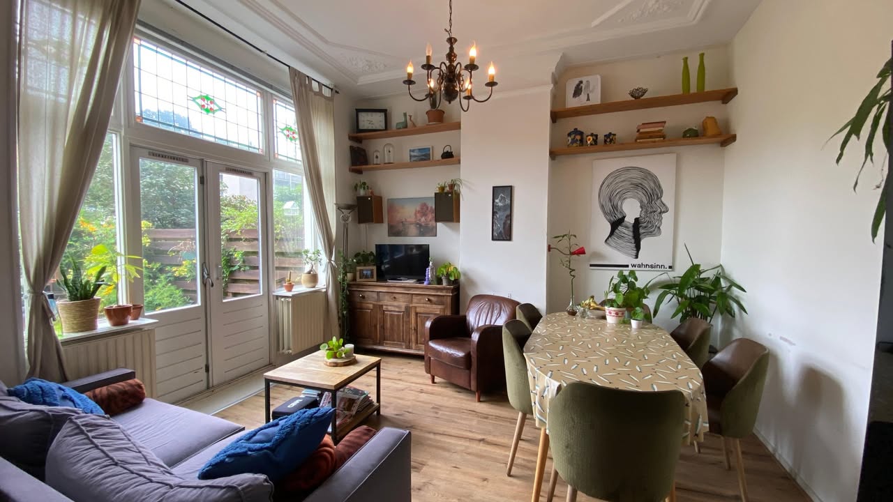 Bekijk foto 1/5 van room in Amersfoort