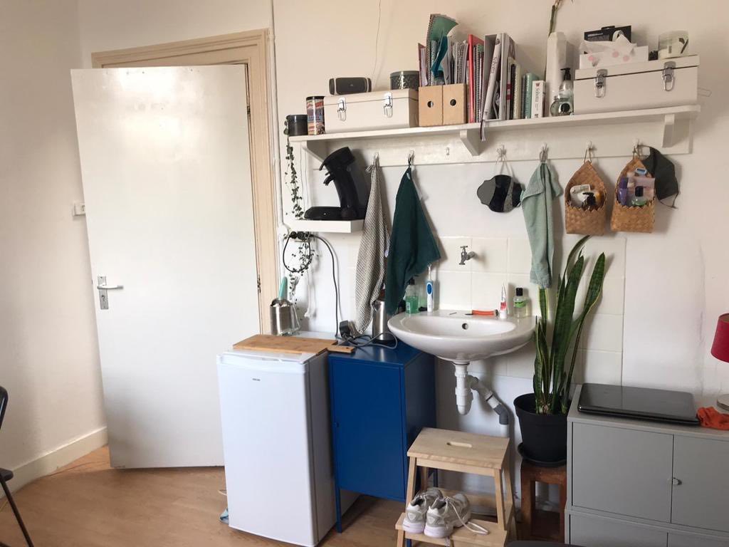 Bekijk foto 1/4 van room in Nijmegen